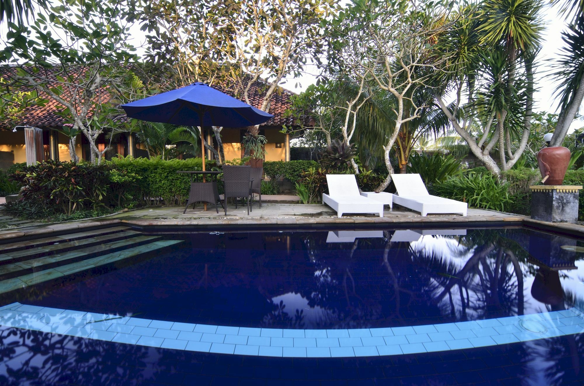 Segara Anak Bungalow & Restaurant Kuta (Lombok) Exterior foto